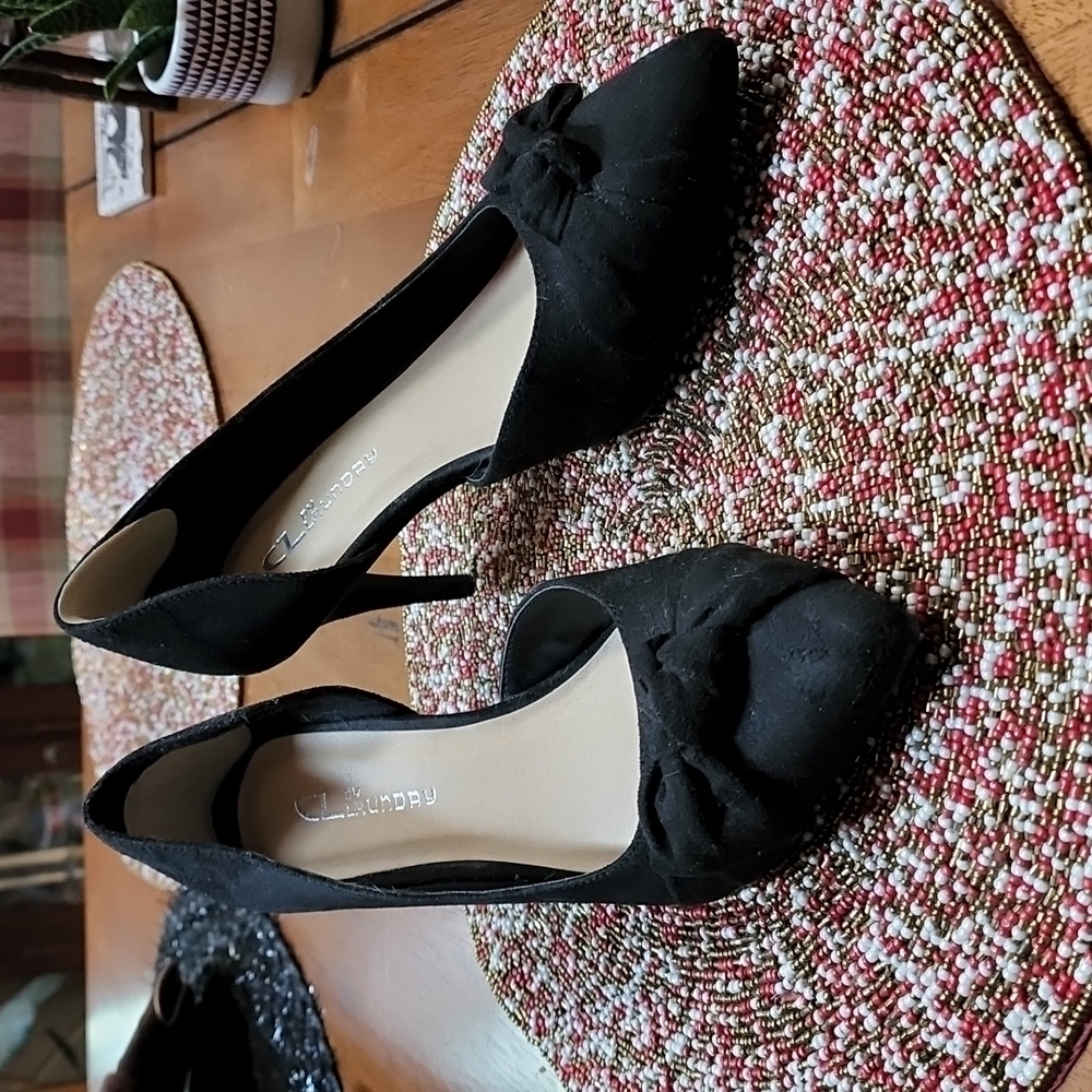 New Suede Chinese Laundry Heels Size 9.5